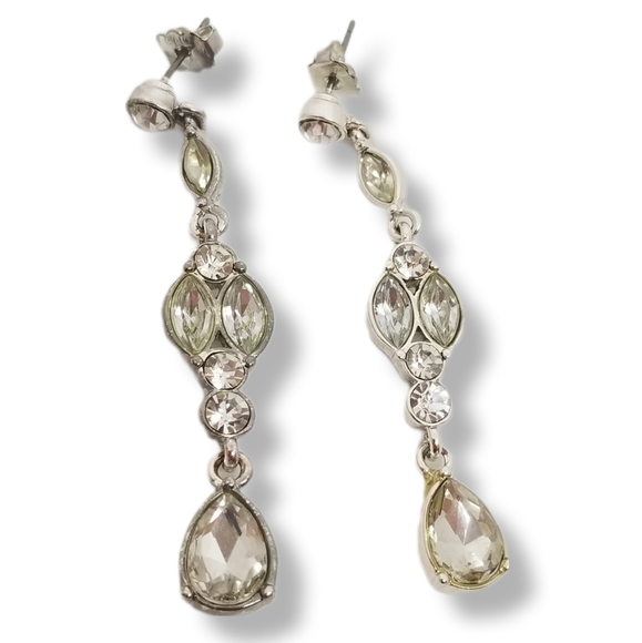 VINTAGE SILVERTONED & CRYSTAL DROP STATEMENT EARRINGS - Picture 3 of 5
